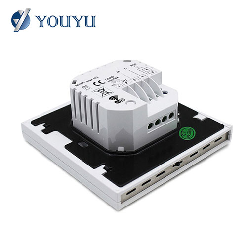 E91.716 / 16可编程触摸屏房间恒温器